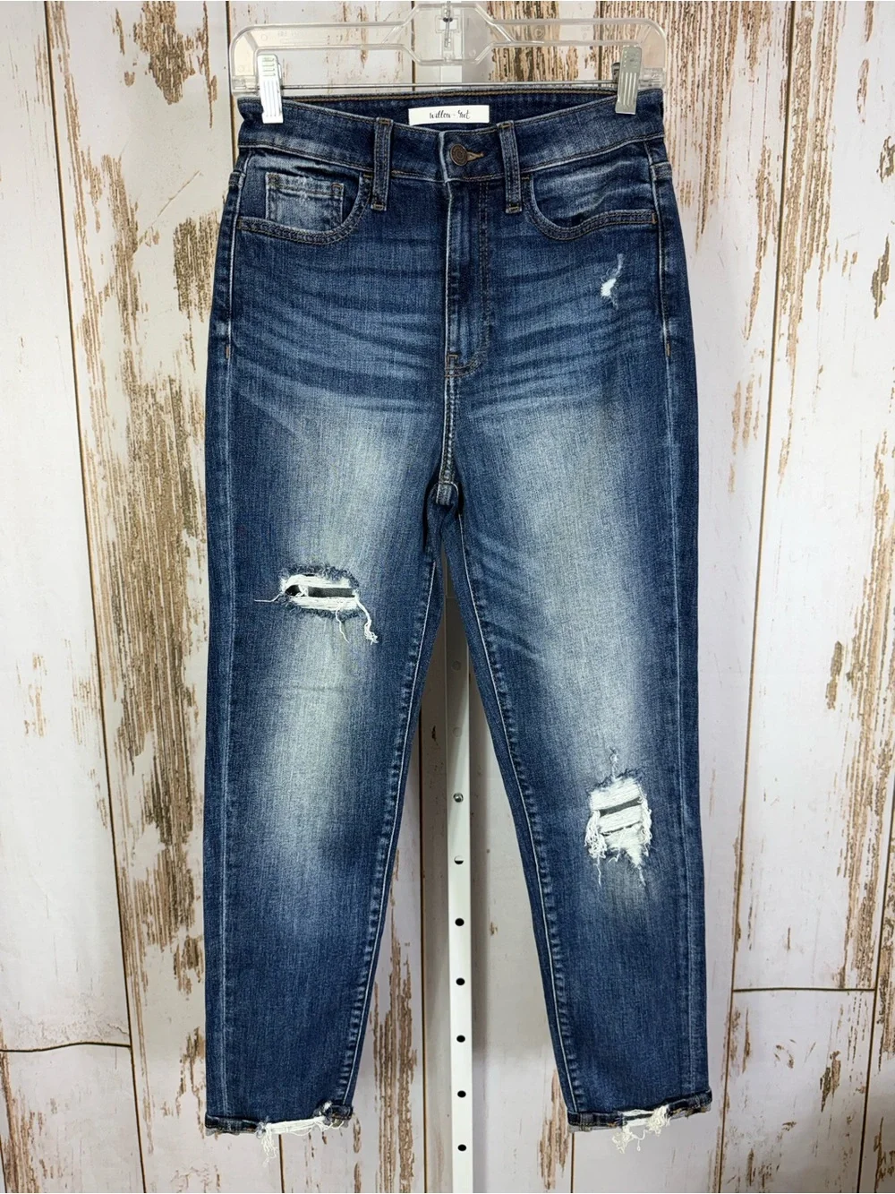 Willow & Root, The Mom Jean, Ankle Length Distressed Dark Wash Jeans. Size 26. - Picture 1 of 6